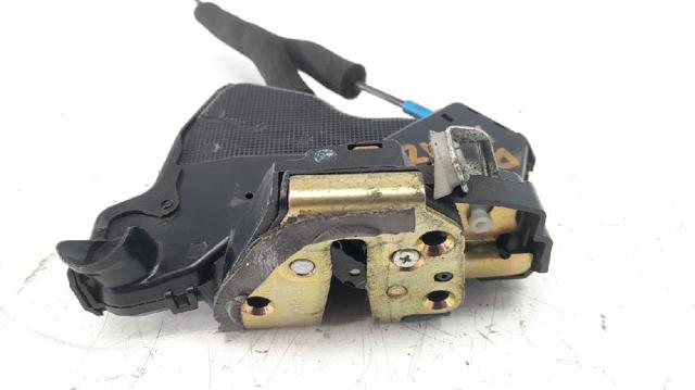 Fecho da porta dianteira direita 6903033272 TOYOTA
