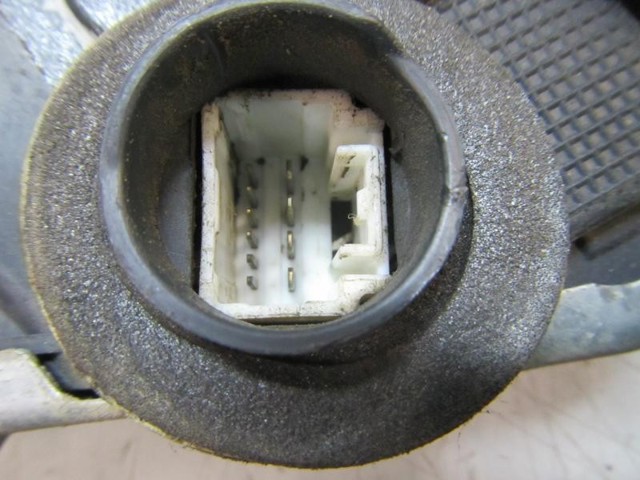 6903048070 Toyota