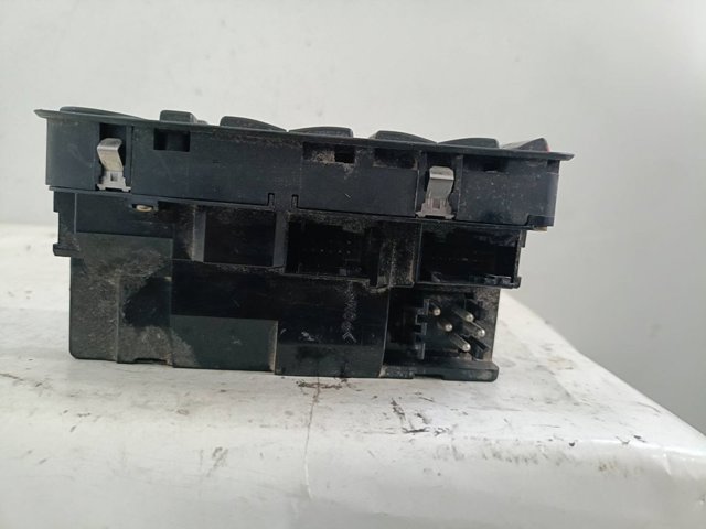 6904339 BMW