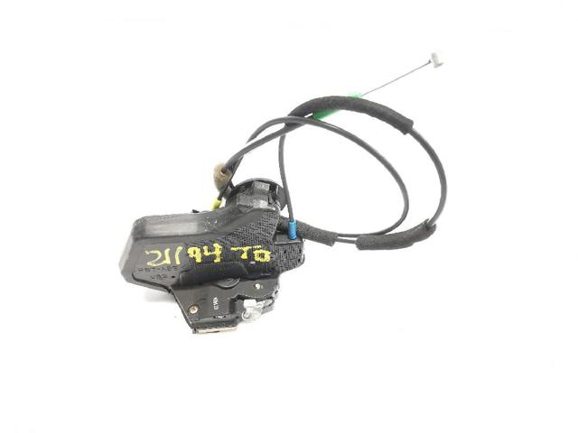 Fecho da porta traseira direita 6905002102 TOYOTA