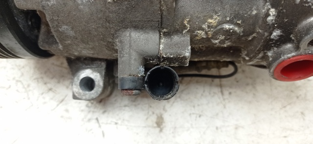6905643 BMW