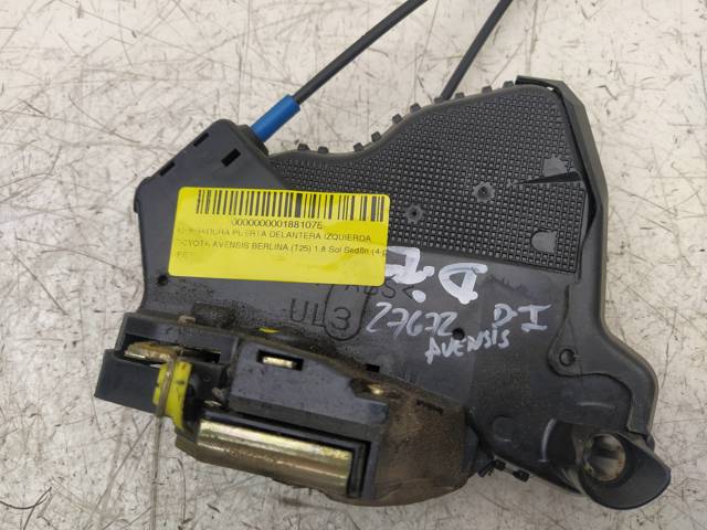 Fecho da porta traseira esquerda 6906002101 TOYOTA