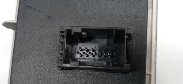 6909775 BMW