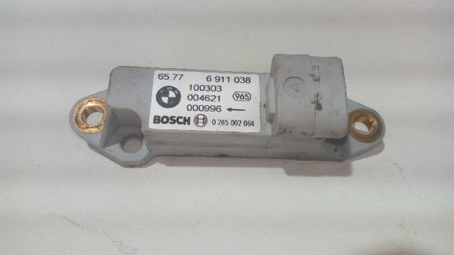 6911038 BMW