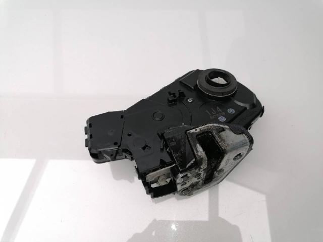Fecho de tampa de porta-malas (de 3ª/5ª porta traseira) 6911042131 TOYOTA