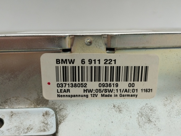 6911221 BMW