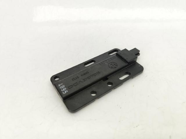 6922211 BMW