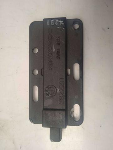 6922211 BMW