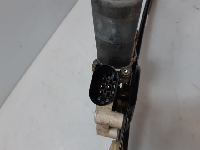6922319 BMW
