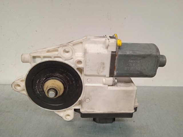 Motor de acionamento de vidro da porta dianteira esquerda 6925963 BMW