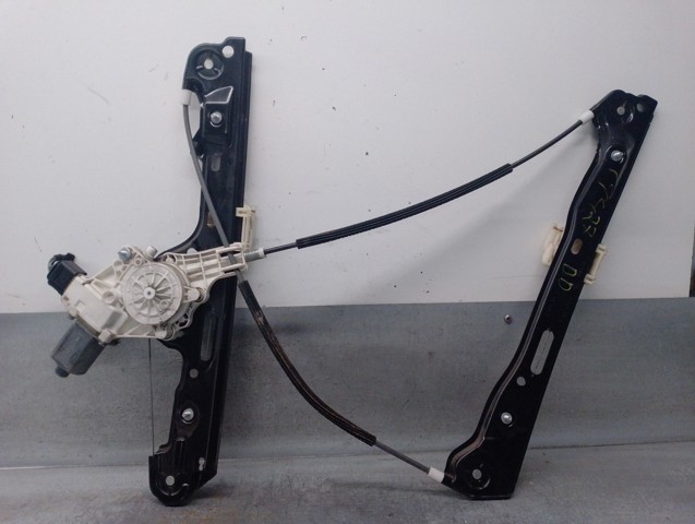 6927028 BMW