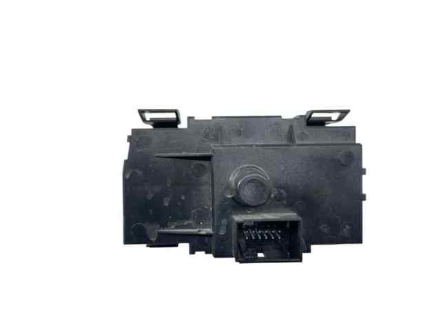 6932792 BMW
