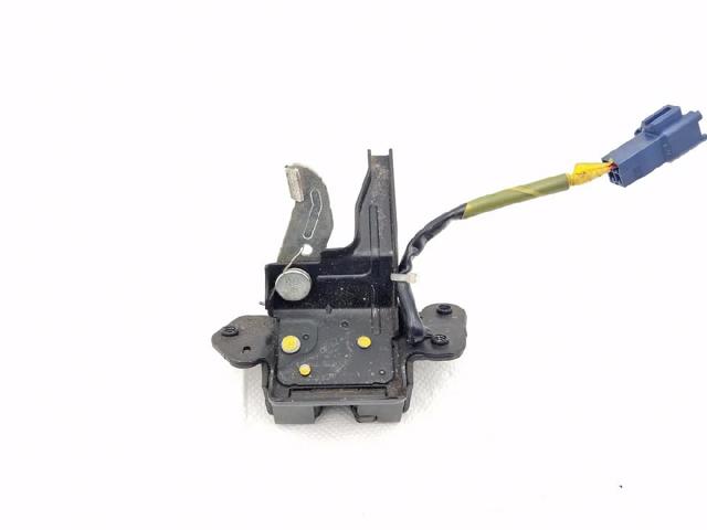 Fecho de tampa de porta-malas (de 3ª/5ª porta traseira) 693500D041 TOYOTA