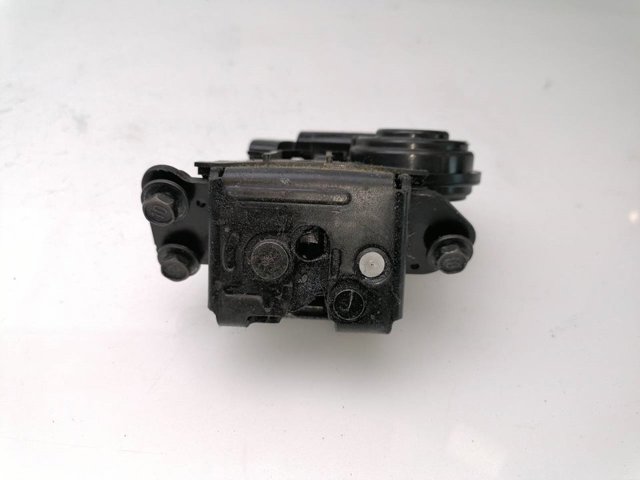 Fecho de tampa de porta-malas (de 3ª/5ª porta traseira) 6935028151 TOYOTA