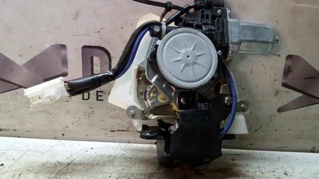 6935048050 Toyota