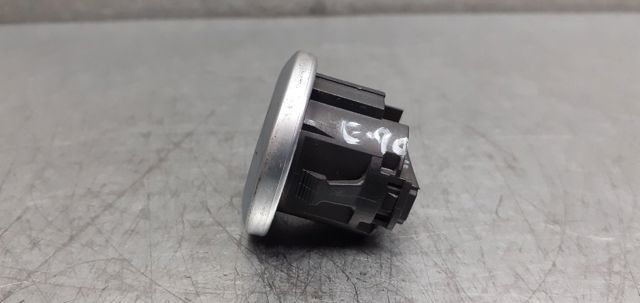 6949913 BMW