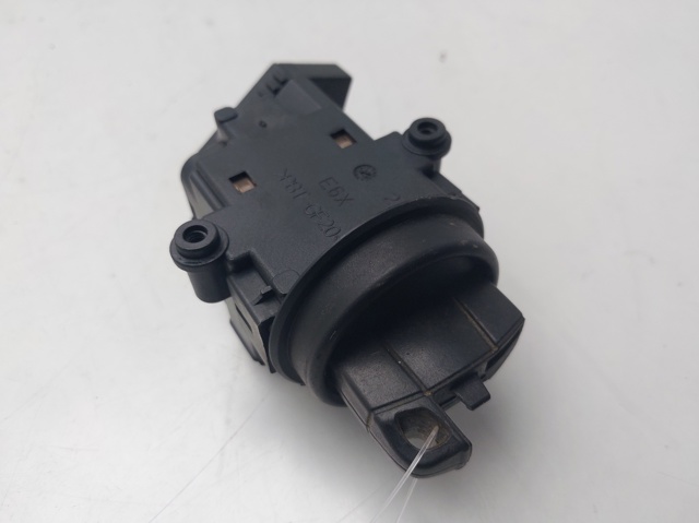 6954722 BMW