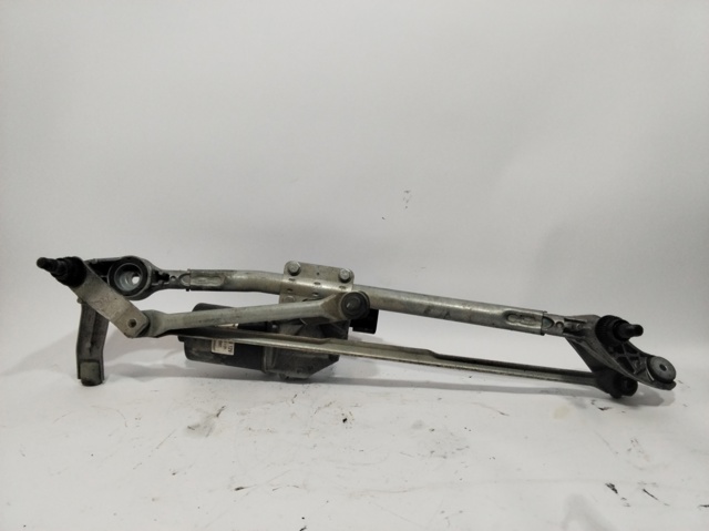 697826301 BMW