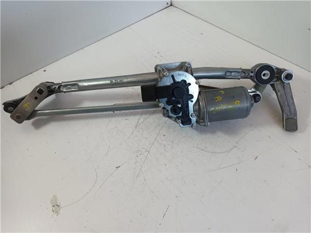 697826304 BMW
