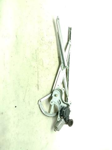 Mecanismo de acionamento de vidro da porta dianteira direita Toyota Corolla  E12J ao melhor preço