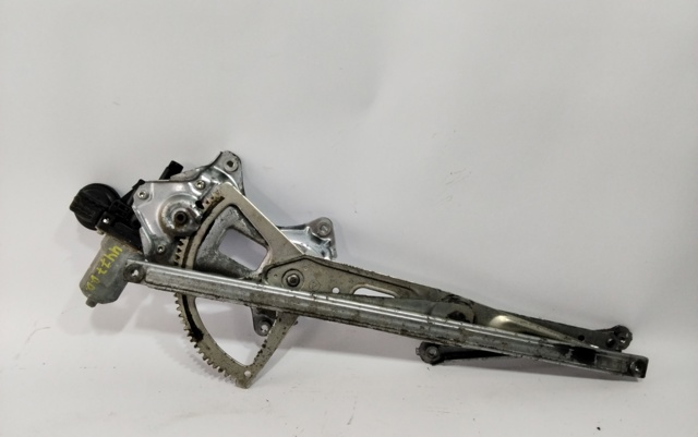 Mecanismo de acionamento de vidro da porta dianteira direita para Lexus IS E2