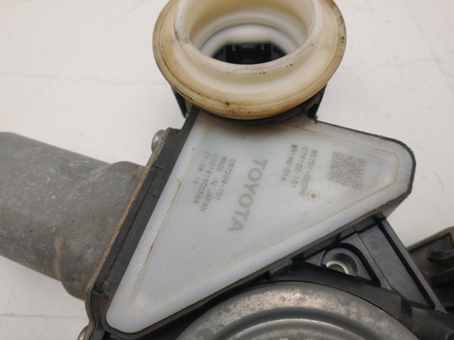 6982002741 Toyota