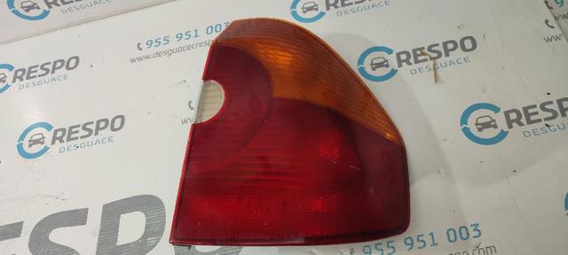 Lanterna traseira direita externa 6990168 BMW