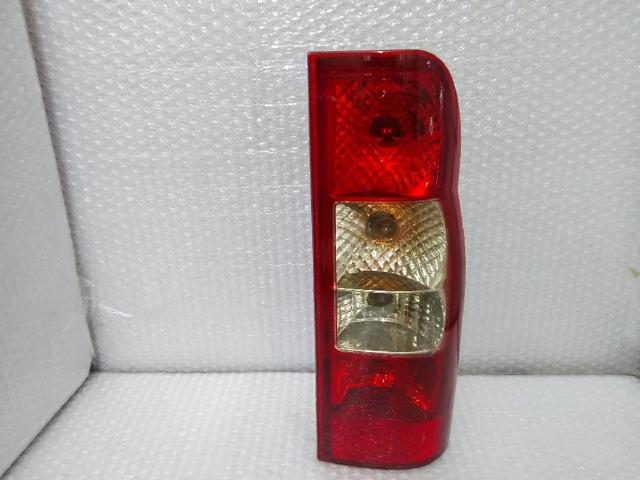 Lanterna traseira esquerda 6C1113450AA FORD
