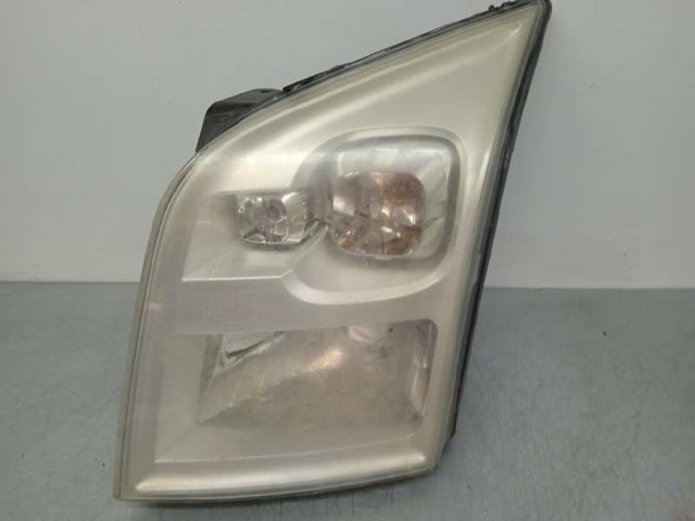 Luz esquerda 6C1113W030DC FORD