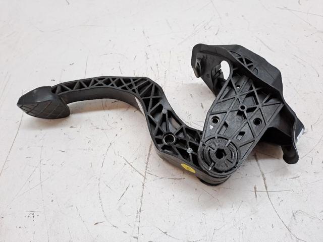 Pedal de embraiagem 6C1721321A VAG