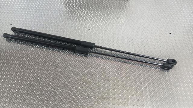 Amortecedor de tampa de porta-malas (de 3ª/5ª porta traseira) 6F0827550C VAG