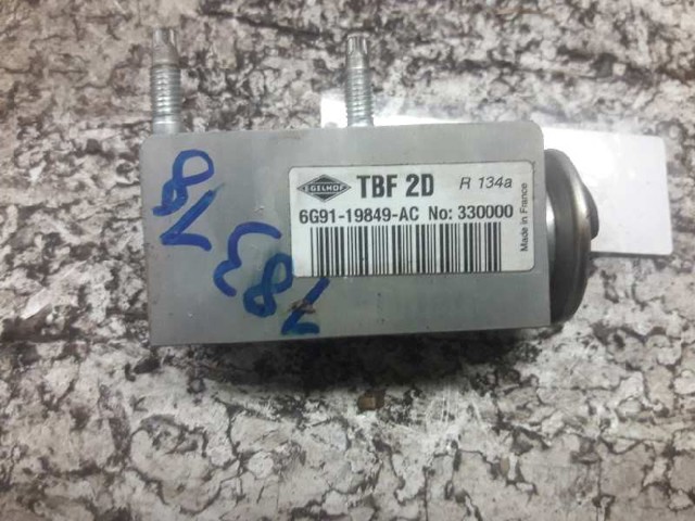 Válvula do compressor de aparelho de ar condicionado 6G9119849AC FORD