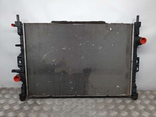 Radiador de esfriamento de motor 6G918005DC FORD