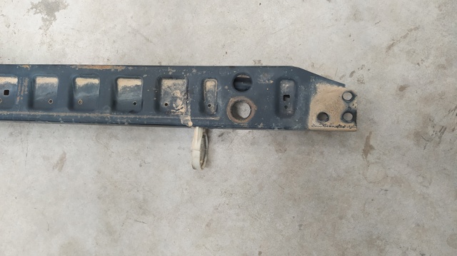 Reforçador inferior de suporte do radiador 6G918A297CF LAND ROVER