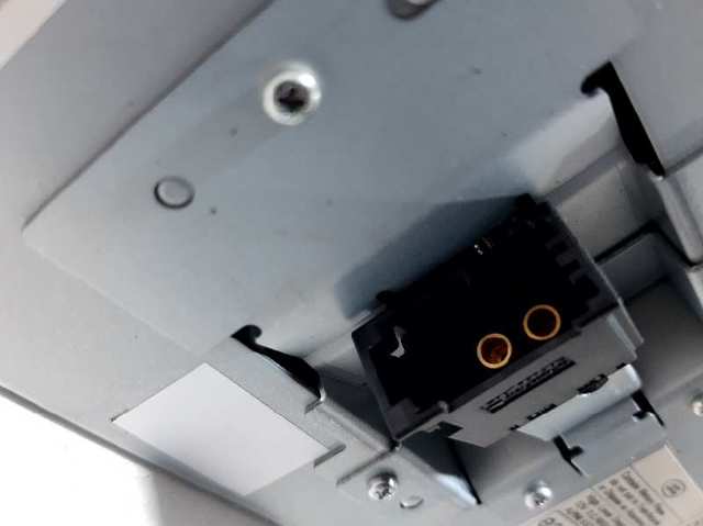 Mostrador multifuncional 6H5210E889AC LAND ROVER