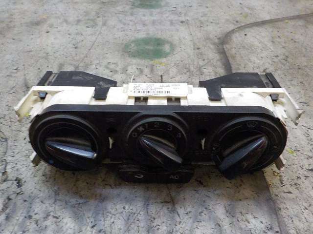 6J0820045NEE VAG