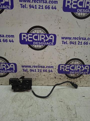 Fecho da capota 6J0823509C VAG