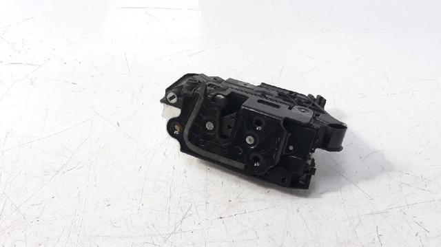 Fecho da porta traseira esquerda 6J0839015K VAG