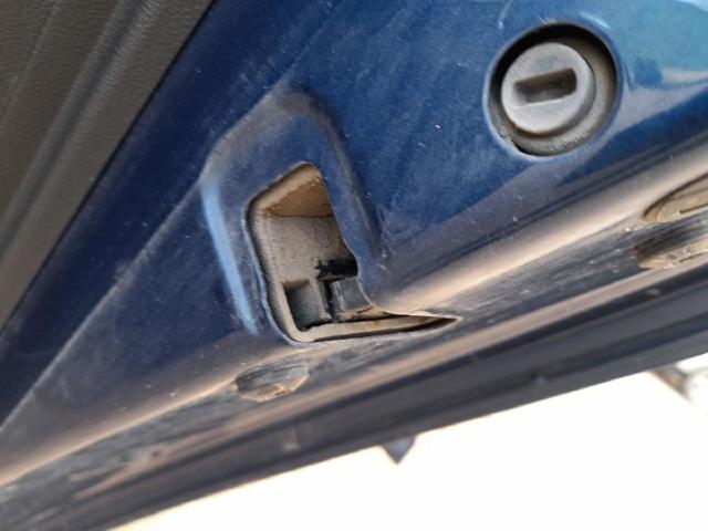 Fecho da porta traseira direita 6J0839016K VAG