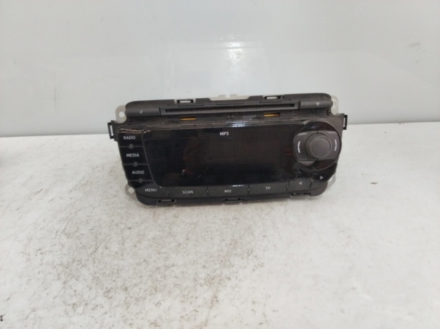 Aparelhagem de som (rádio AM/FM) 6J1035153G VAG