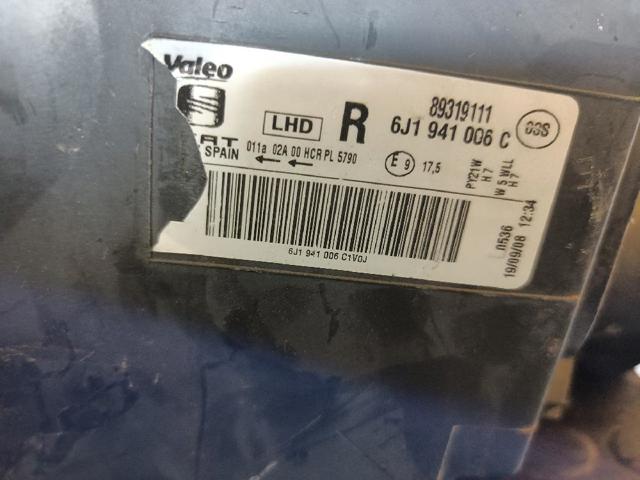 Luz direita 6J1941006C VAG