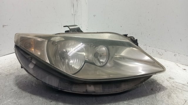 Luz direita 6J1941006D VAG