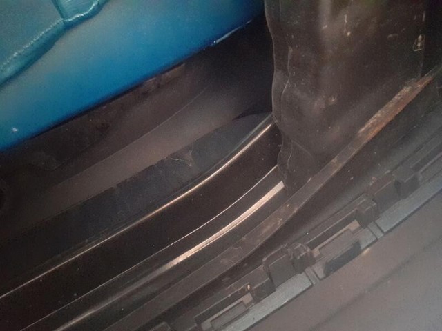Reforçador do pára-choque traseiro 6J4807305 VAG