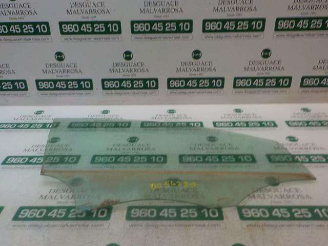 Vidro da porta dianteira direita 6J4845202B VAG