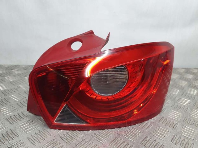 Lanterna traseira direita 6J4945096G VAG