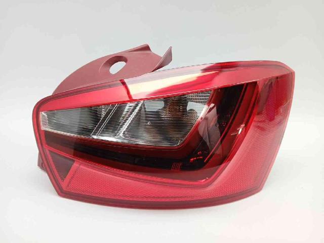 Lanterna traseira direita 6J4945096L VAG