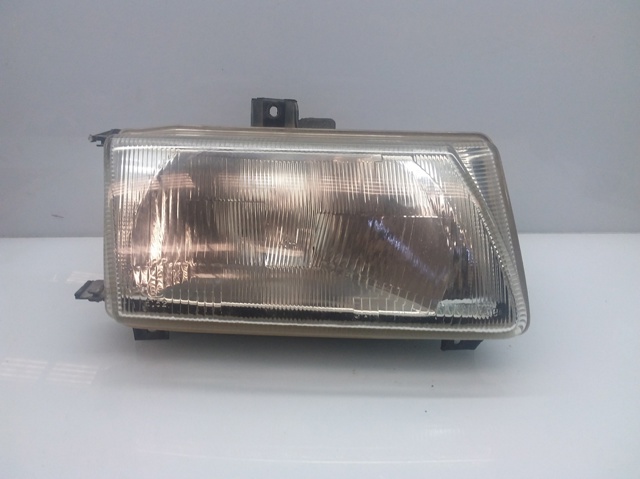 Luz direita 6K0941010A VAG