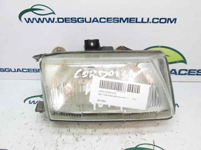 Luz direita 6K0941016 VAG