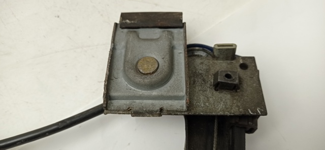 Motor de acionamento de vidro da porta dianteira direita 6K3959802C VAG