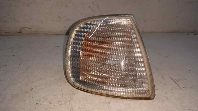 Pisca-pisca direito 6K5953050C VAG